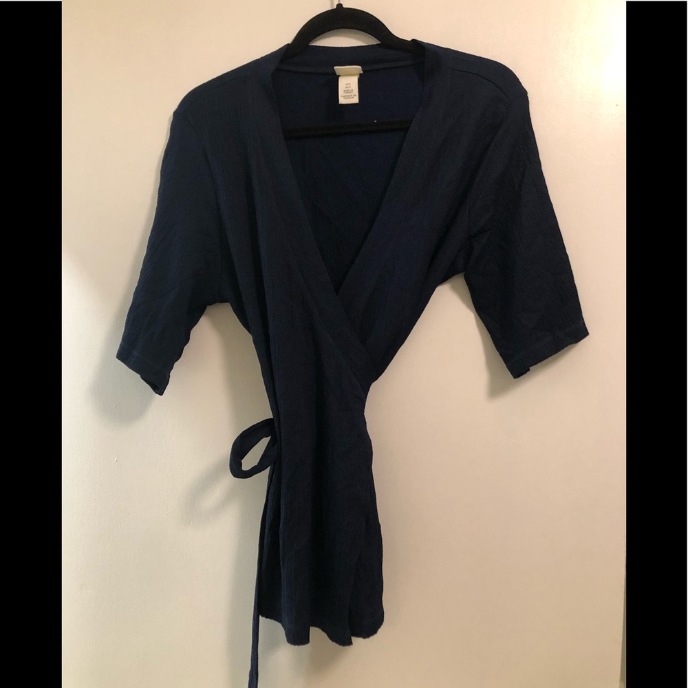 Gorgeous navy H&M wrap top